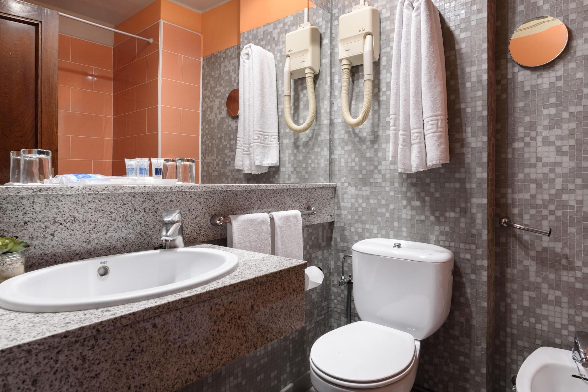 Crisol Quindos Hotel