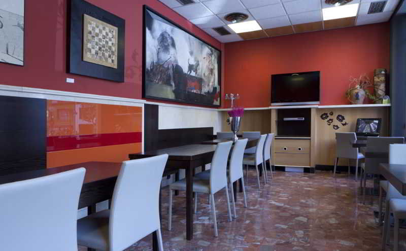Hotel Crisol Quindos 3*