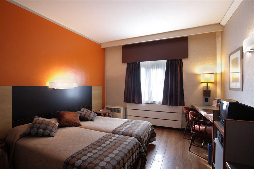 Crisol Quindos Hotel